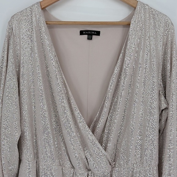 Marina Blouson Sleeve Metallic Dress in Champagne Women’s Size 18W - Picture 6 of 14